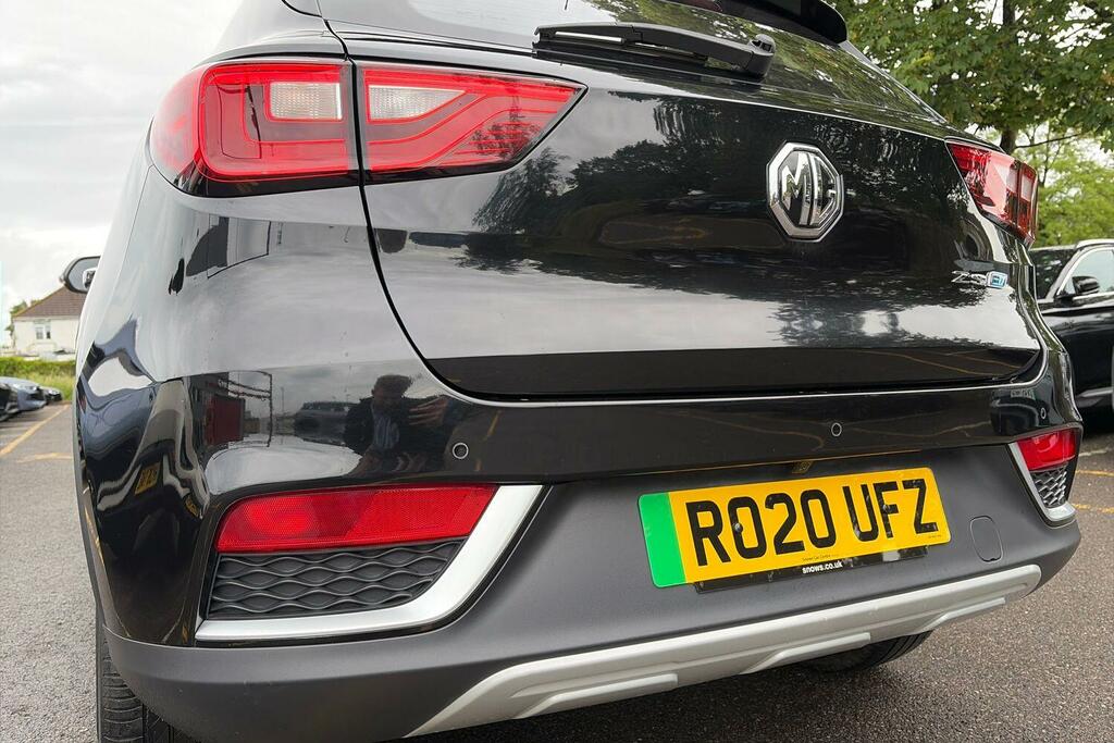 MG ZS Exclusive T-gdi Red #54