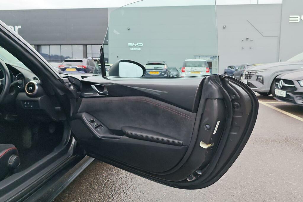 Mazda MX-5 Mx-5 Icon White #23