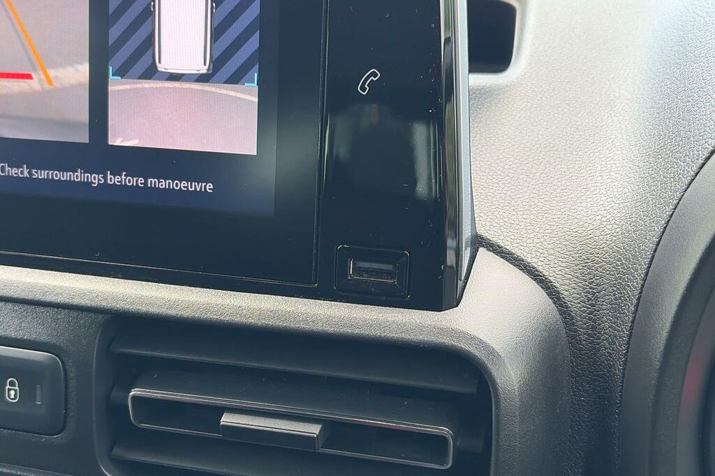 Vauxhall Combo Life Combo Life Design Ev Black #38