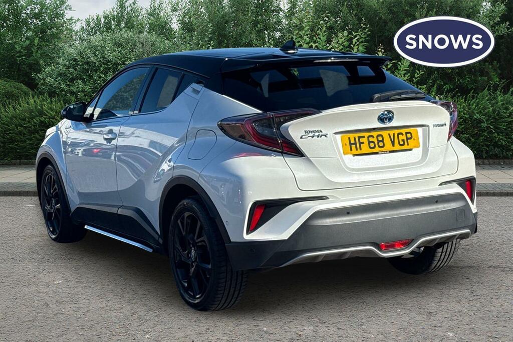 Toyota C-Hr 1.8 Vvt-h Dynamic Cvt Euro 6 Ss White #3