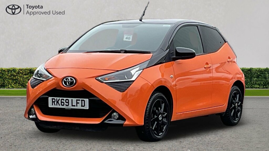 Toyota Aygo 1.0 Vvt-i X-cite Euro 6 RK69LFD Orange #6