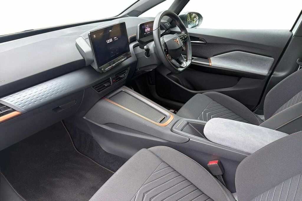 Cupra Born V1 58Kwh White #2