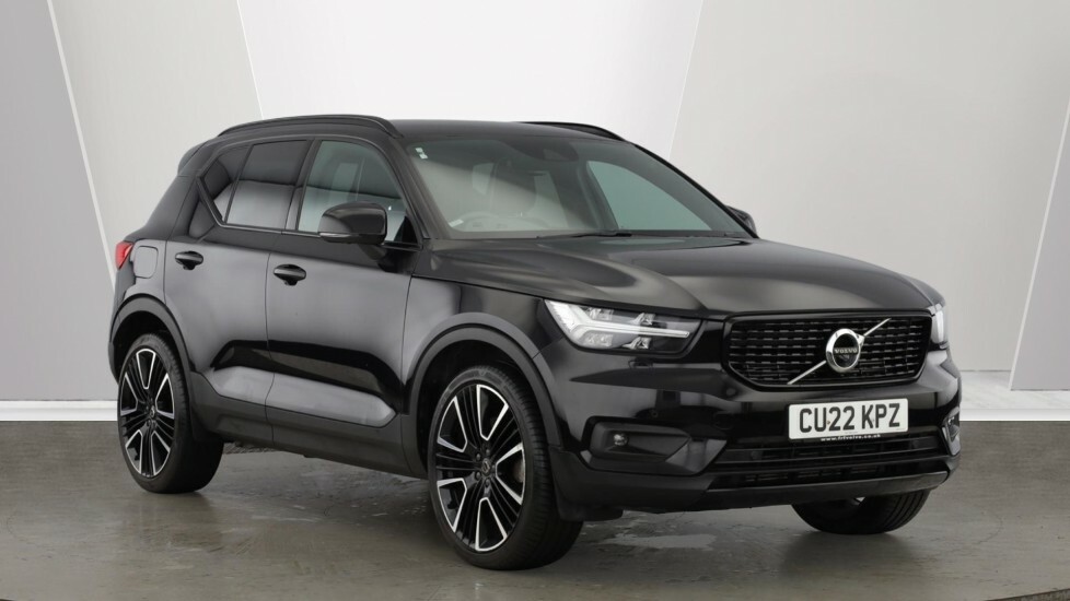 Volvo XC40 Recharge R-design Pro, T5 Plug-in Hybrid Black