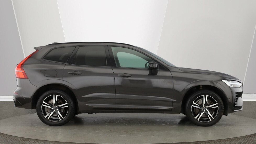 Volvo XC60 Recharge R-design, T6 Awd Plug-in Hybrid Grey #2