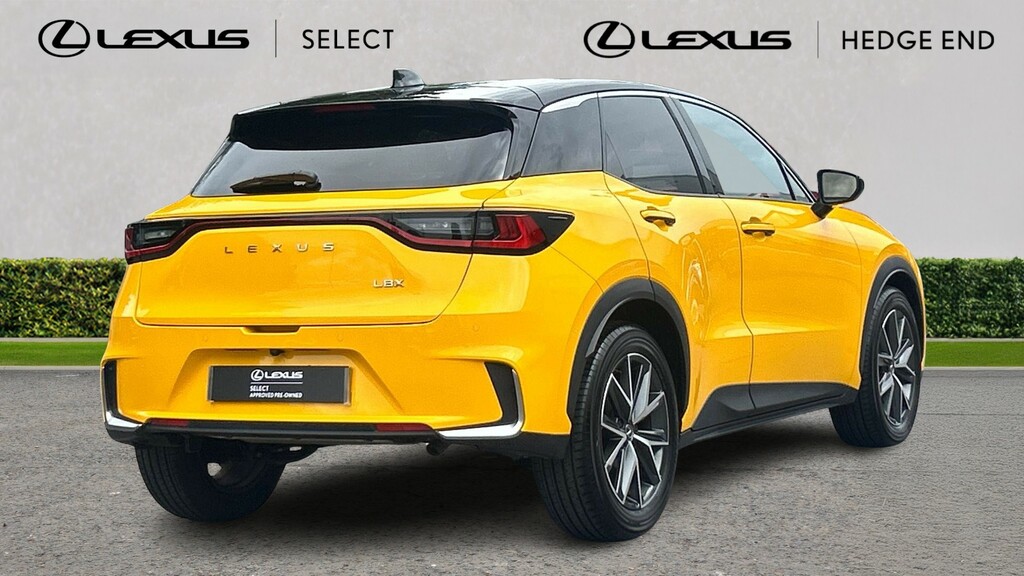 Lexus LBX 1.5 Vvt-ie Takumi Design Suv Hybrid E-c HT24KFX Yellow #2