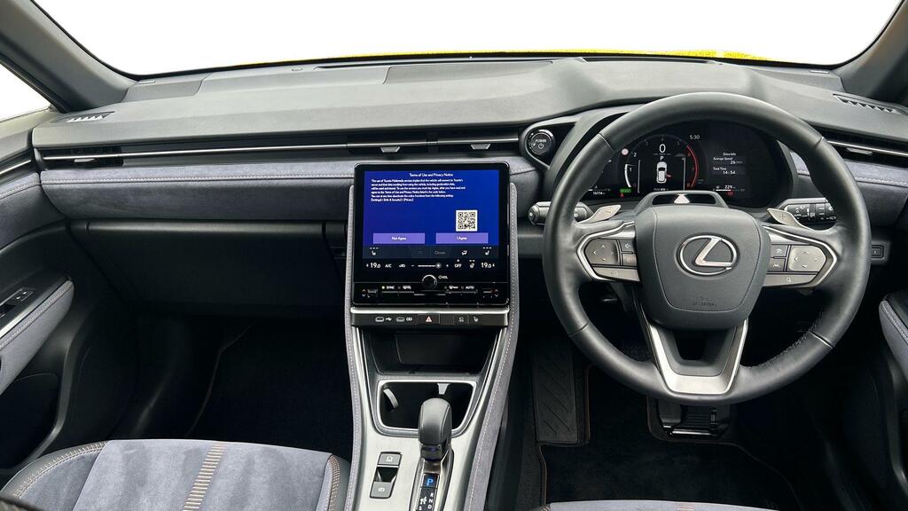 Lexus LBX 1.5 Vvt-ie Takumi Design Suv Hybrid E-c HT24KFX Yellow #6