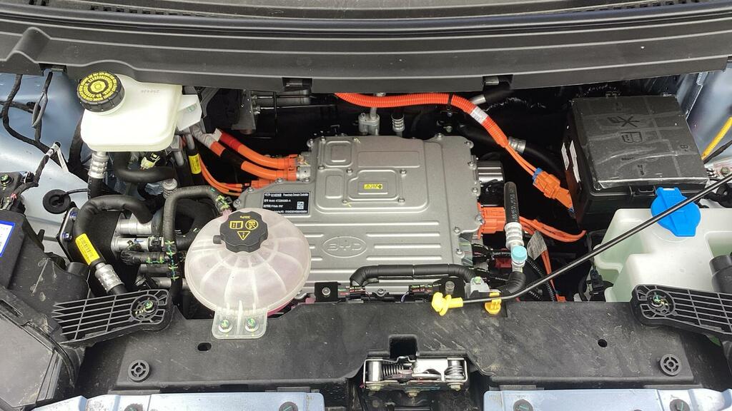 Byd Dolphin 65Kw Active 30Kwh White #21