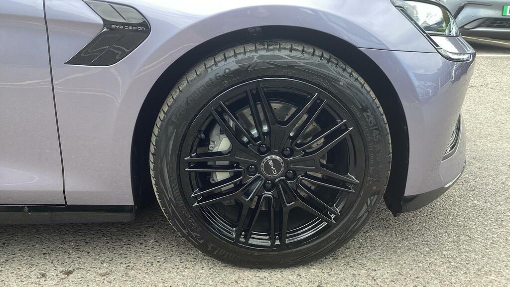 Byd Seal Excellence Black #18
