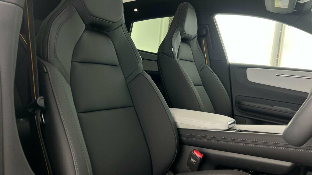 Polestar 4 Long Range Plus Gold #18