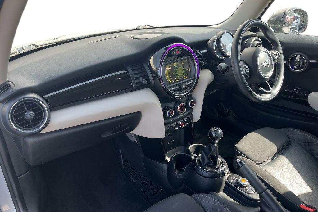 Mini Hatch 1.5 Cooper Euro 6 Ss Silver #2