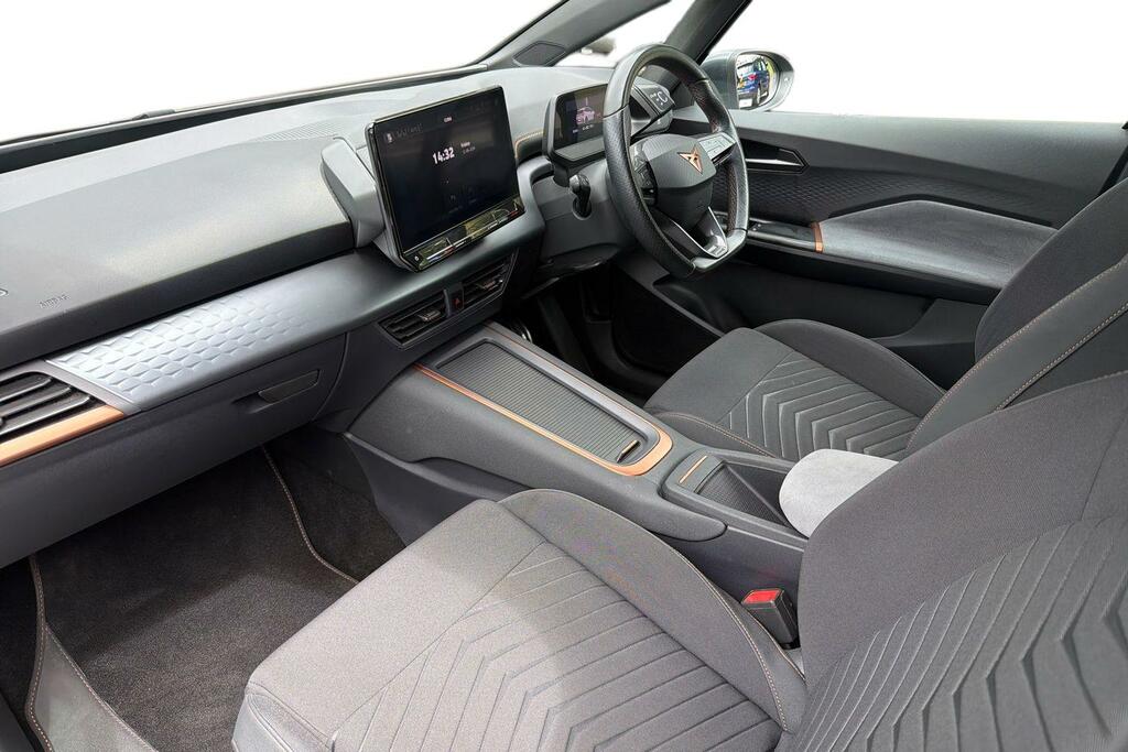 Cupra Born 150Kw V2 58Kwh Silver #4