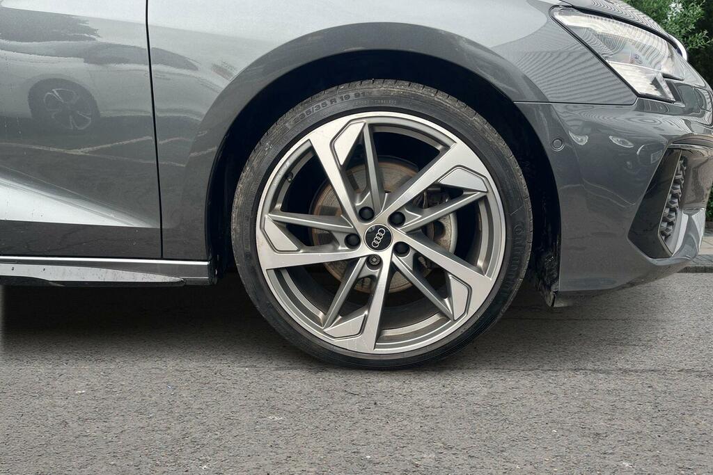 Audi A3 1.5 Tfsi 35 Edition 1 S Tronic Euro 6 Ss WL73AWH Grey #5