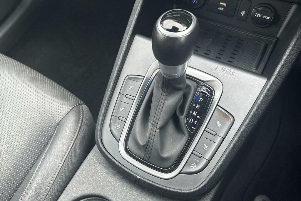 Hyundai Kona Ultimate Grey #10
