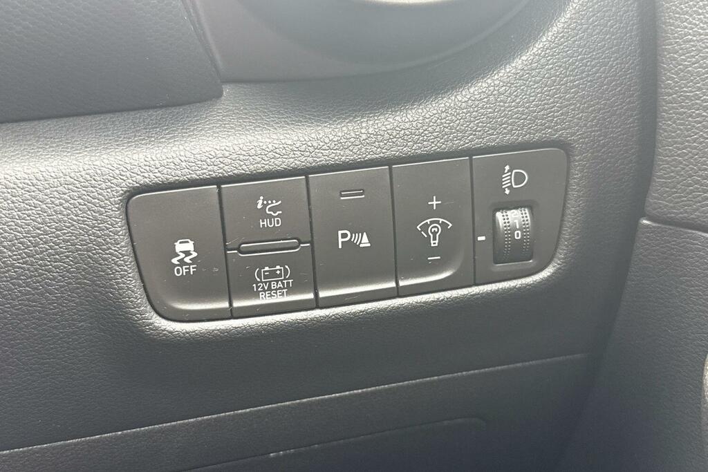 Hyundai Kona Ultimate Grey #21