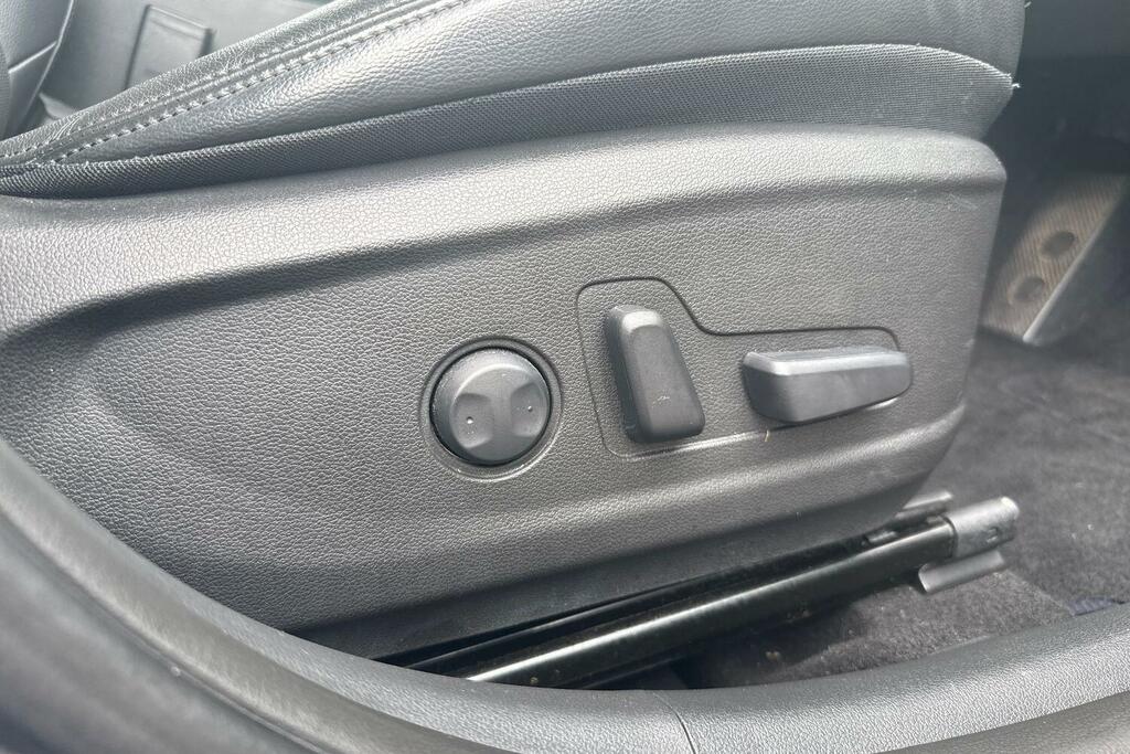 Hyundai Kona Ultimate Grey #23