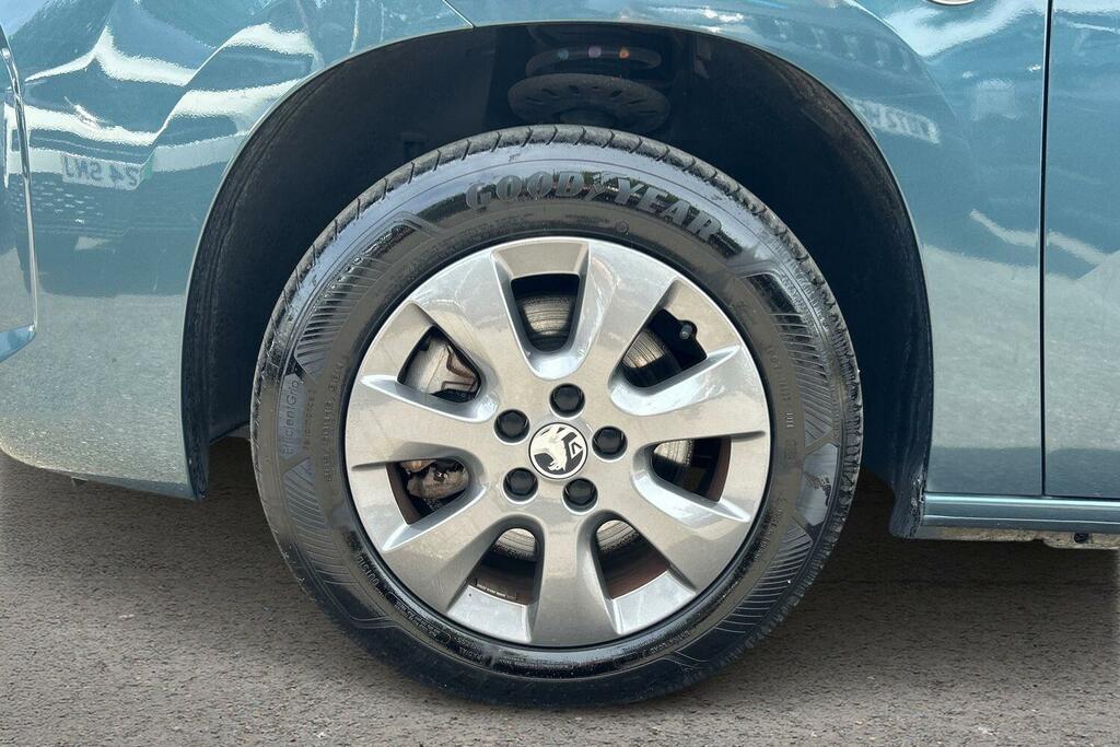 Vauxhall Combo-e Life 52Kwh Ultimate 7.4Kw Charger Blue #5