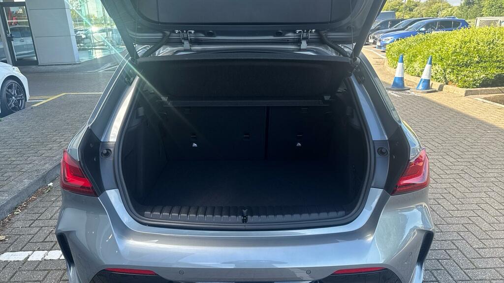 BMW 1 Series 116D Se Step White #13