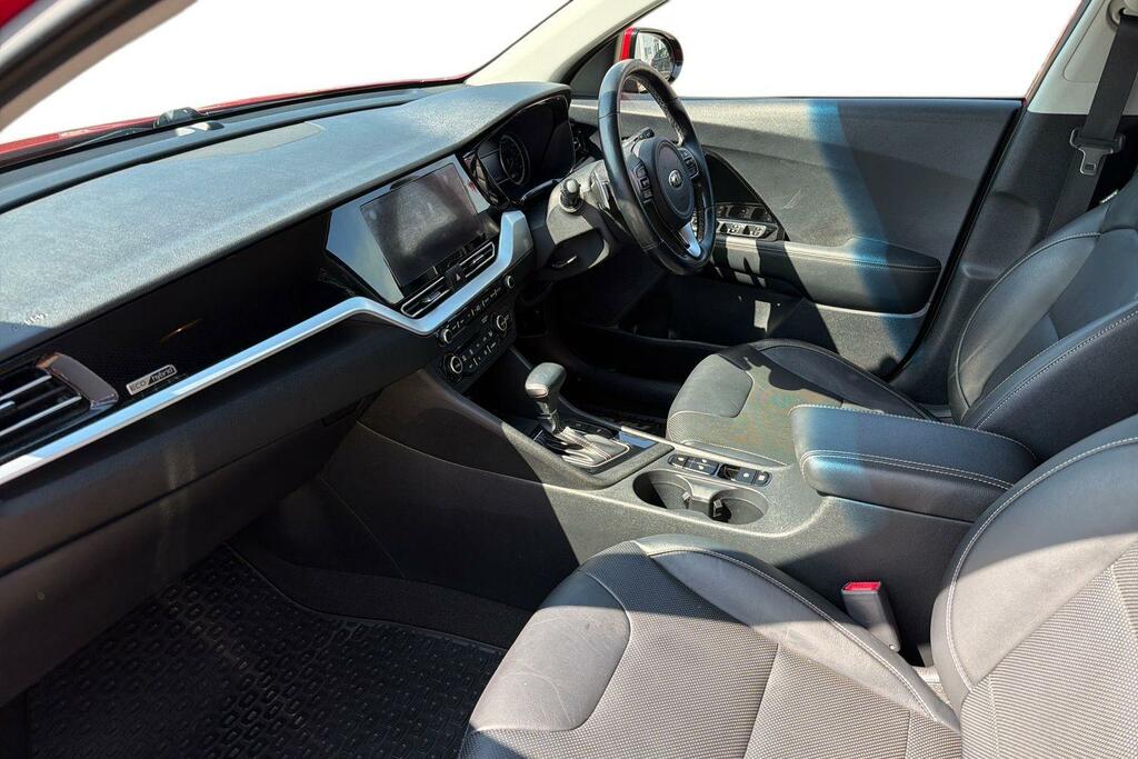 Kia Niro 1.6 Gdi 3 EY20VMM Red #2