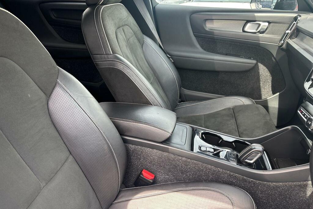 Volvo XC40 T3 Inscription Blue #15