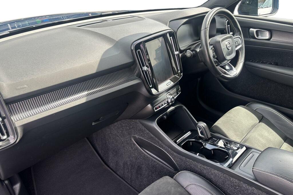 Volvo XC40 T3 Inscription Blue #11