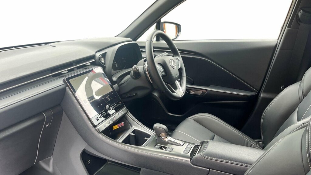 Lexus LBX 1.5 Vvt-ie Takumi E-cvt Euro 6 Ss Grey #5