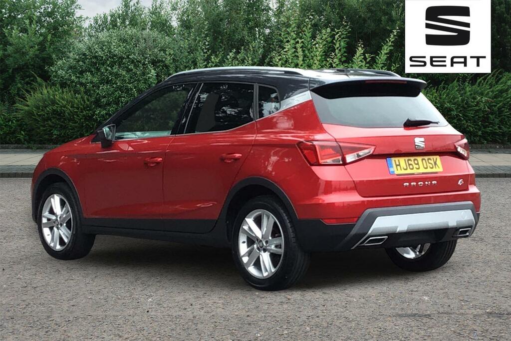 Seat Arona 1.0 Tsi 115 Fr Ez Red #3