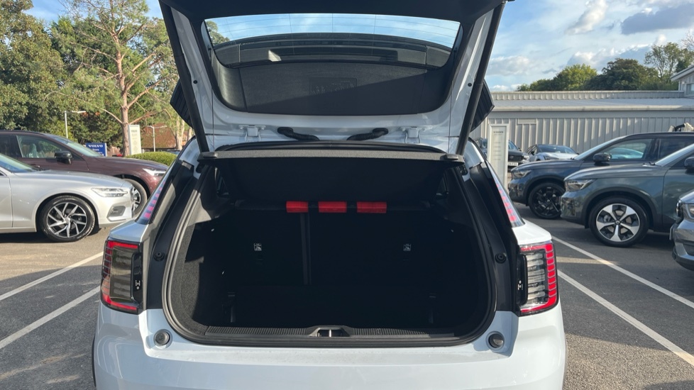 Volvo EX30 Ultra, Single Motor Extended Range, 9,0 Grey #13