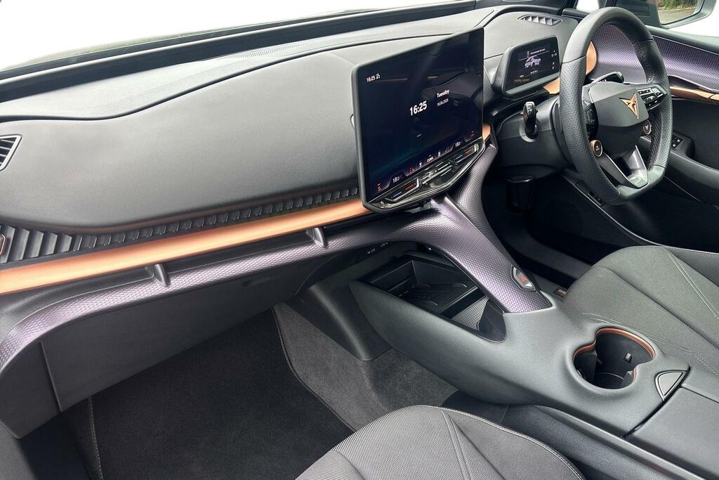 Cupra Tavascan 210Kw V1 77Kwh Grey #2