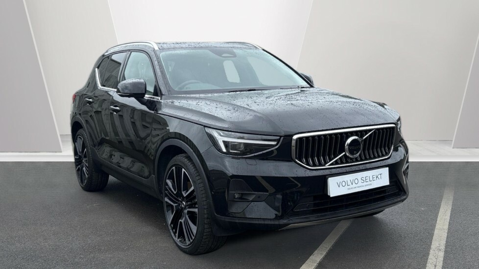 Volvo XC40 Ultra, B4 Mild Hybrid, Bright Black