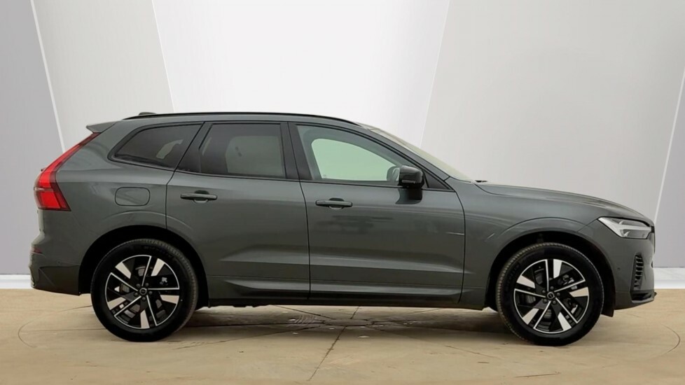 Volvo XC60 Plus, T6 Awd Plug-in Hybrid, Dark #2