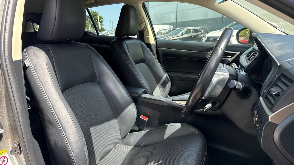 Lexus CT 1.8 200H Premier Hatchback Hybrid Cvt E Blue #34