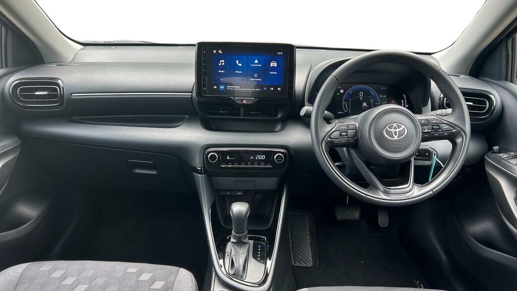 Toyota Yaris 1.5 Vvt-h Design E-cvt Euro 6 Ss WG75BGF Grey #6