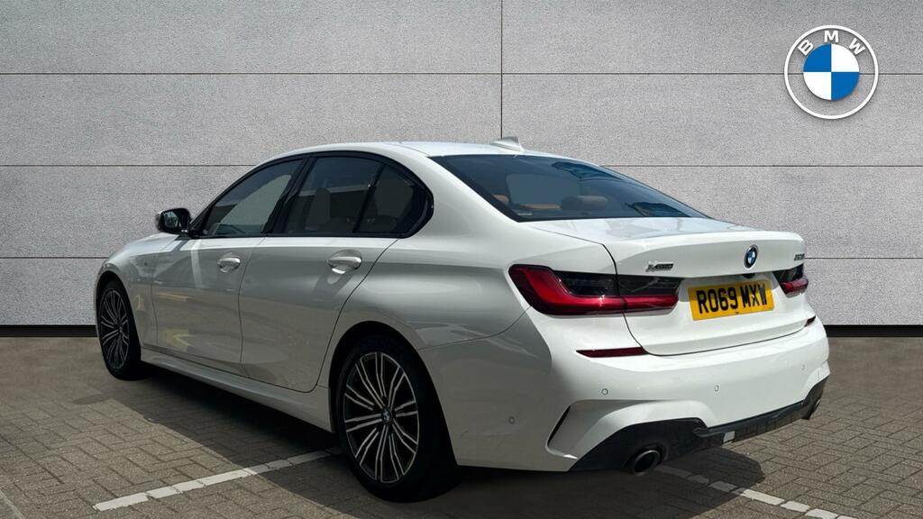 BMW 3 Series 320I Xdrive M Sport Saloon RO69MXW White #2