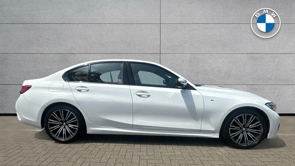 BMW 3 Series 320I Xdrive M Sport Saloon RO69MXW White #3