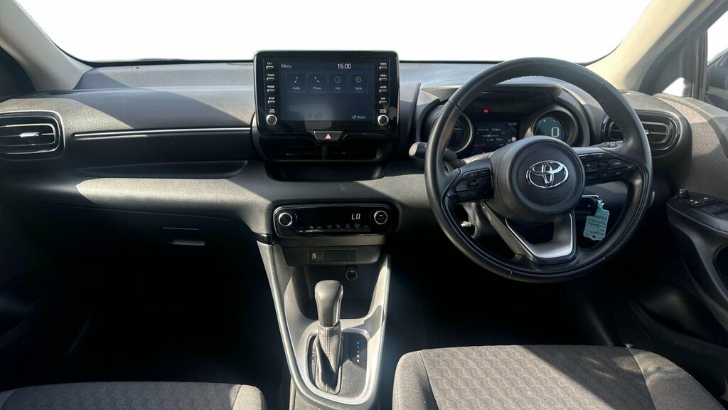 Toyota Yaris 1.5 Vvt-h Design Hatchback Hybrid E-cvt FD23EPL Brown #6