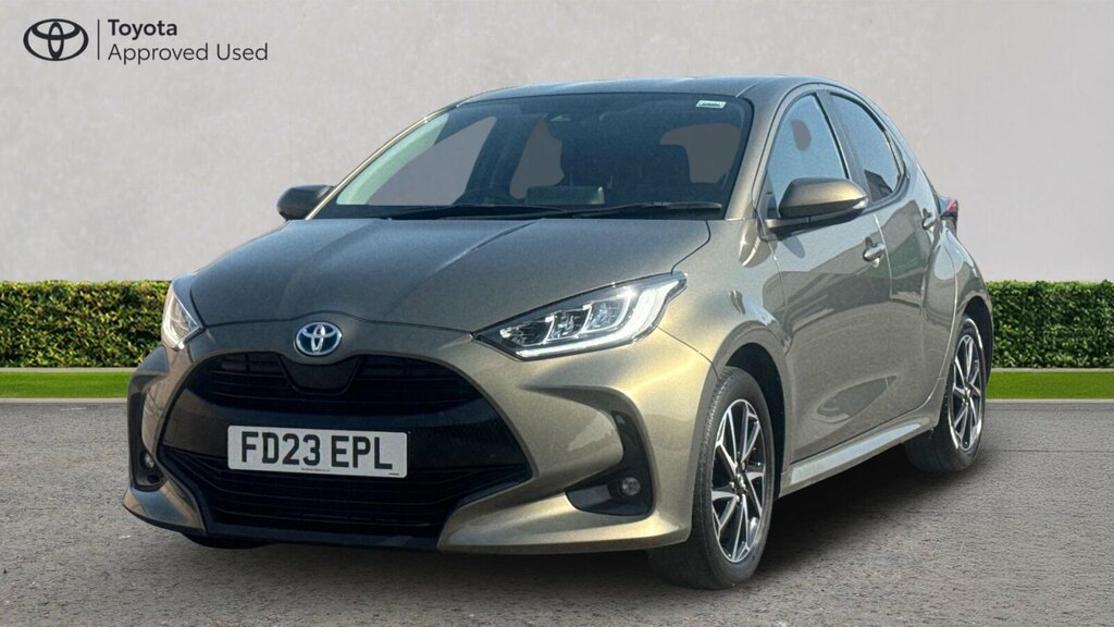 Toyota Yaris 1.5 Vvt-h Design Hatchback Hybrid E-cvt FD23EPL Brown #3
