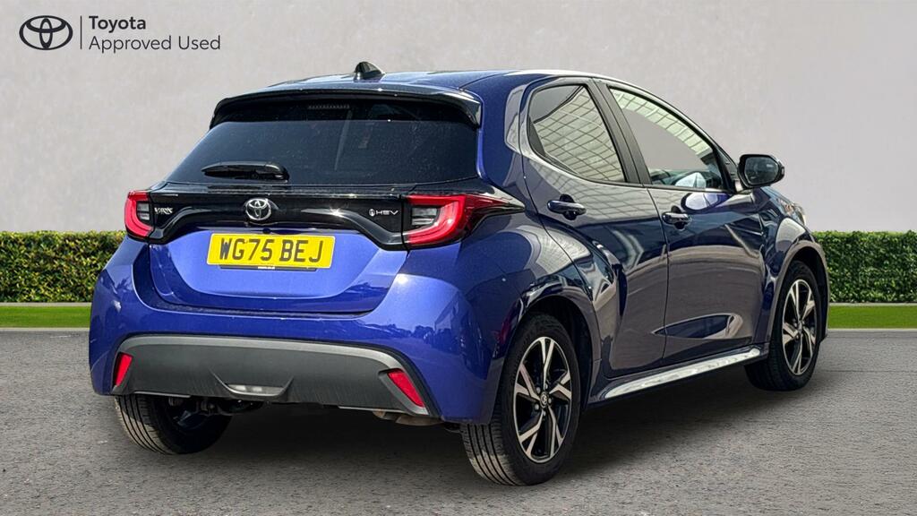 Toyota Yaris 1.5 Vvt-h Design E-cvt Euro 6 Ss WG75BEJ Blue #2