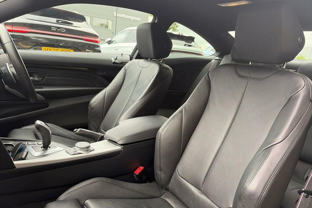 BMW 4 Series 420D Sport Gran Coupe White #42