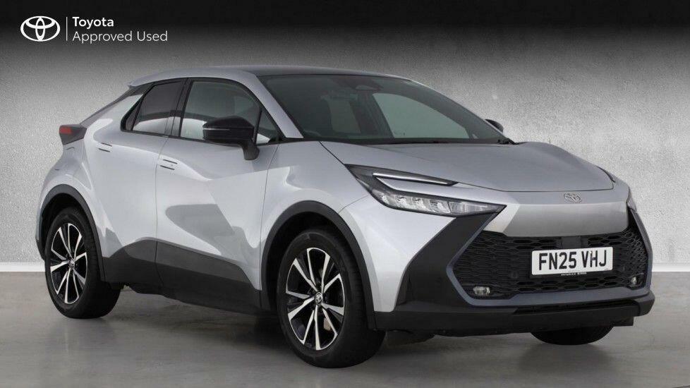 Toyota C-Hr 2.0 Vvt 13.6Kwh Design Cvt Euro 6 Ss Silver
