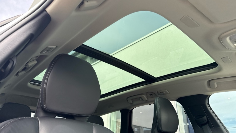 Volvo V90 Momentum, B4 Mild Hybrid Climate Pack Blue #29