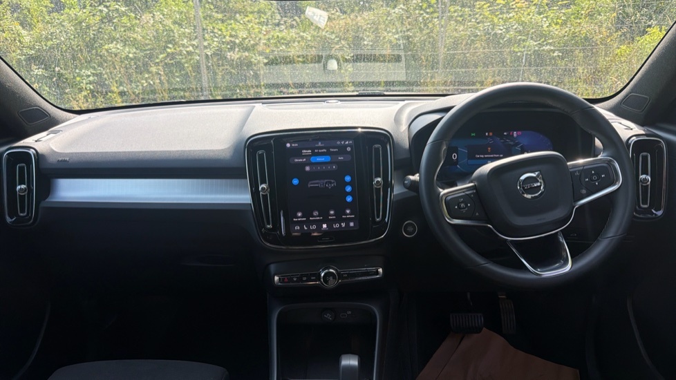 Volvo XC40 Plus, B4 Mild Hybrid, Dark RF25PKJ Grey #5