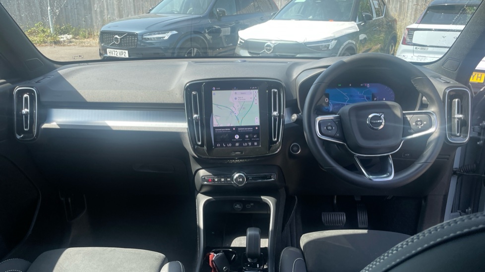 Volvo XC40 Plus, B3 Mild Hybrid, Dark RF25NPD Grey #5