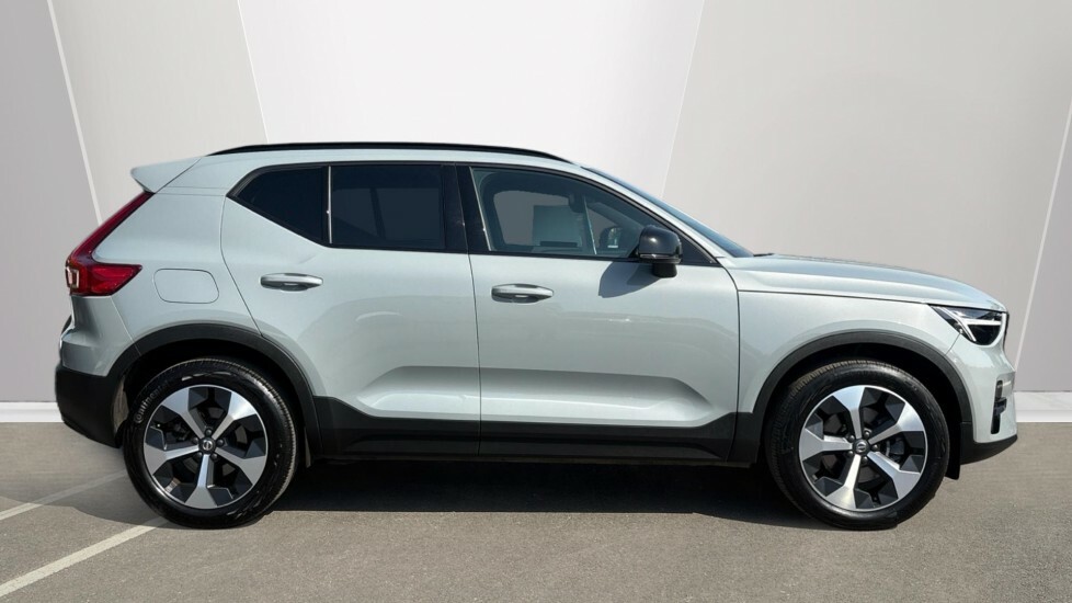 Volvo XC40 Plus, B3 Mild Hybrid, Dark RF25NPD Grey #3