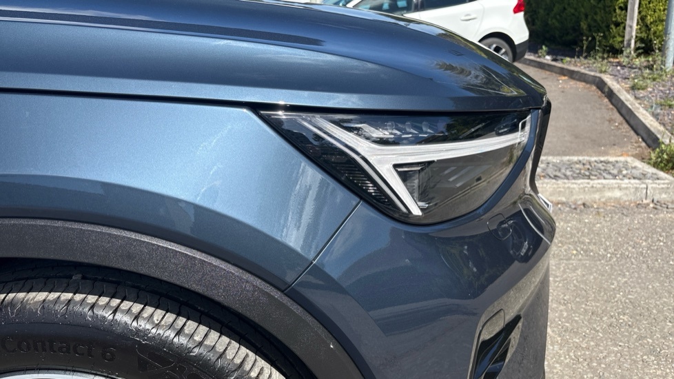 Volvo XC40 Plus, B4 Mild Hybrid, Dark  #36