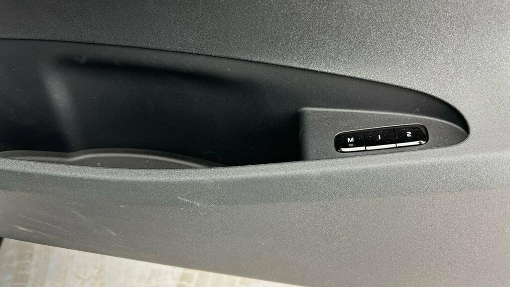 Polestar 2 Polestar 2 Fastback 220Kw 82Kwh Long Range Sm Pil Grey #37