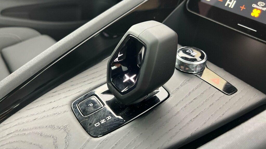 Polestar 2 Polestar 2 Fastback 220Kw 82Kwh Long Range Sm Pil Grey #12