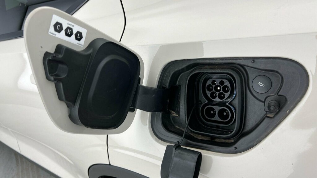 Polestar 2 Polestar 2 Fastback 220Kw 82Kwh Long Range Sm Pil Grey #31