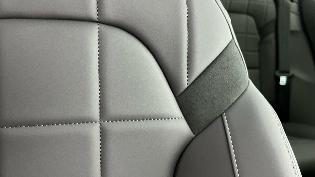 Polestar 2 Polestar 2 Fastback 220Kw 82Kwh Long Range Sm Pil Grey #35