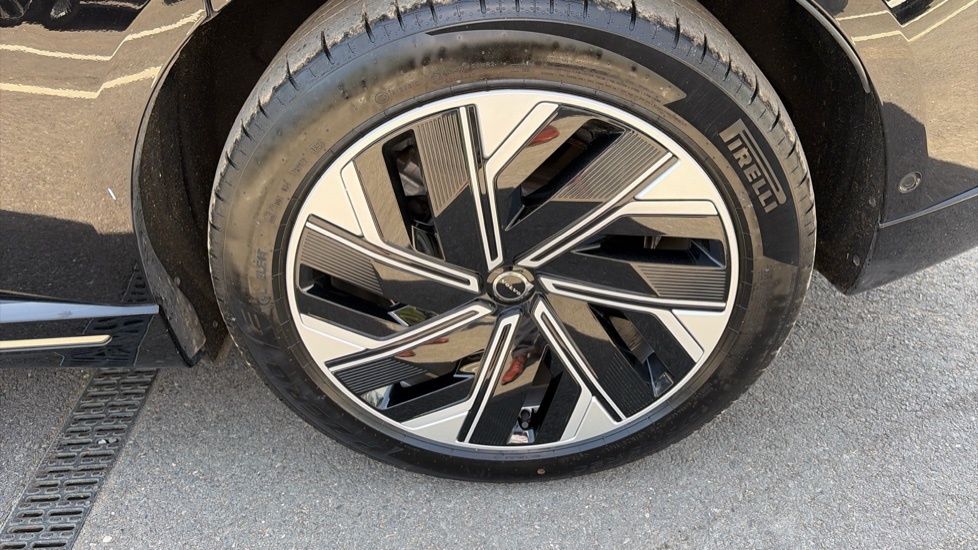 Volvo ES90 245Kw Sm Extended Range Plus 92Kwh Black #36