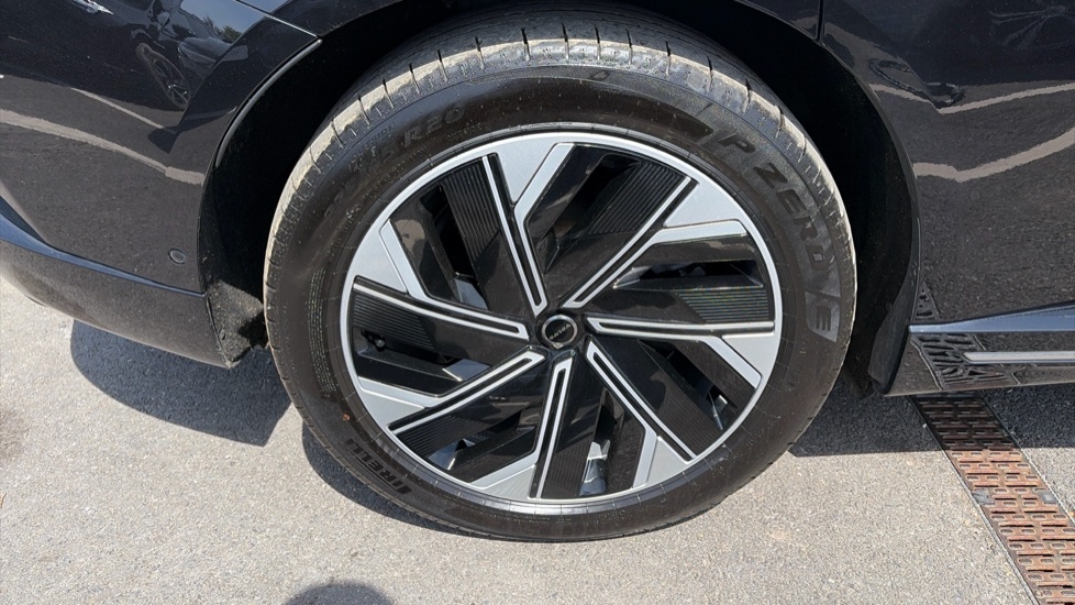 Volvo ES90 245Kw Sm Extended Range Plus 92Kwh Black #35